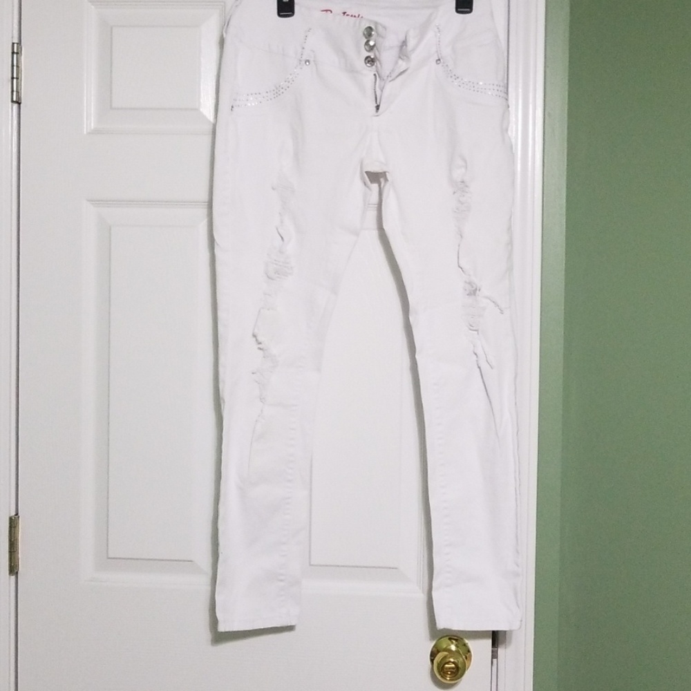 Womens white jeans worn 1 time